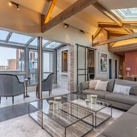 Lovely Penthouse With Terrasse Appartement Paris